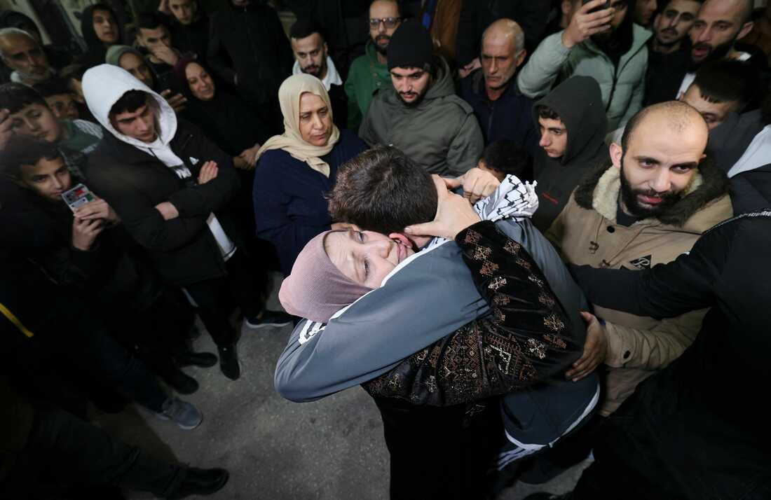 Israeli Hostages Freed: A Moment of Relief Amid Deep Conflict