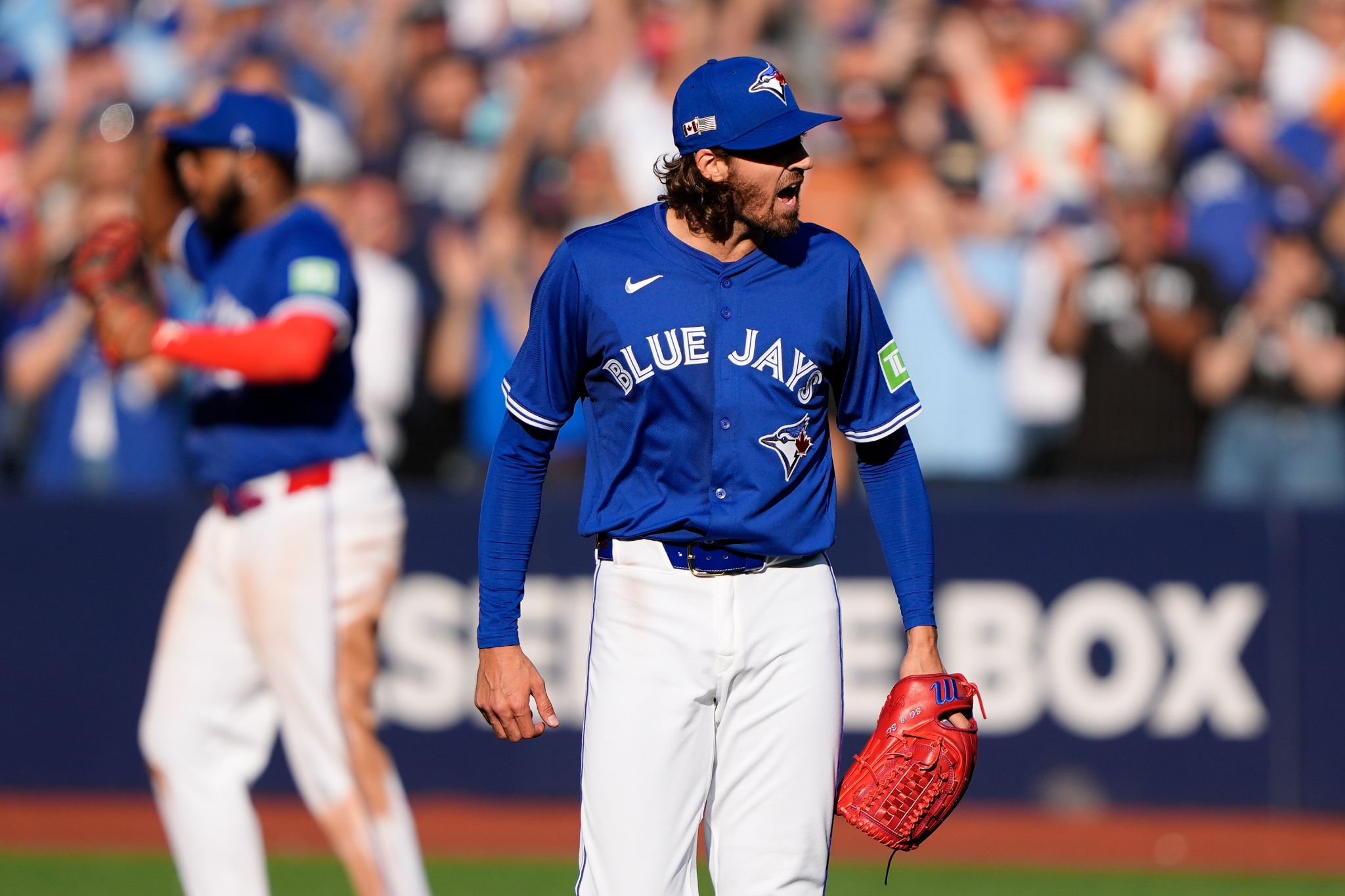 Toronto Blue Jays: A Deep Dive into Their 2025 Rise & ALCS Showdown