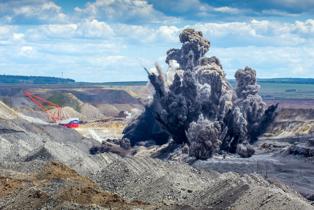 Urban Mining Explosion: How E-Waste is Being Transformed into Liquid Gold!